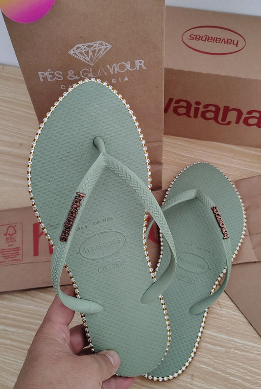 Havaianas Slim Point - Strass Banhado Edição Especial Pés & Glamour
