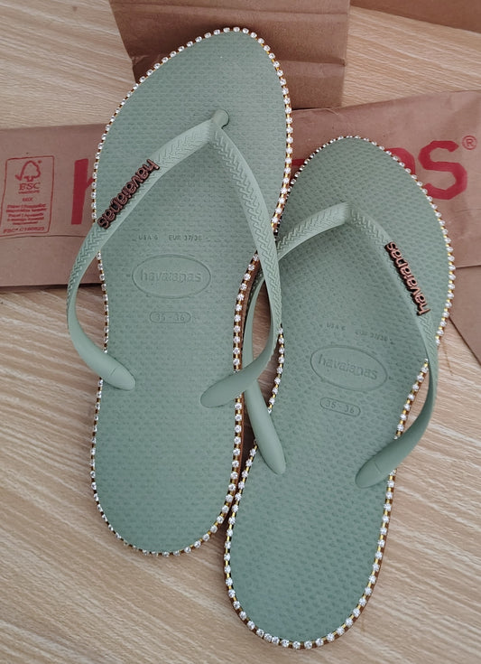 Havaianas Slim Point - Strass Banhado Edição Especial Pés & Glamour