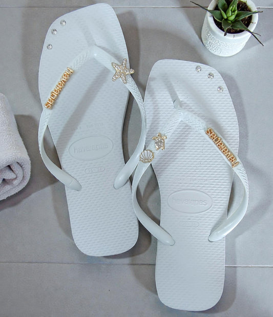 Havaianas Original Personalizada Premium com Pingentes Marinhos e Strass no Solado
