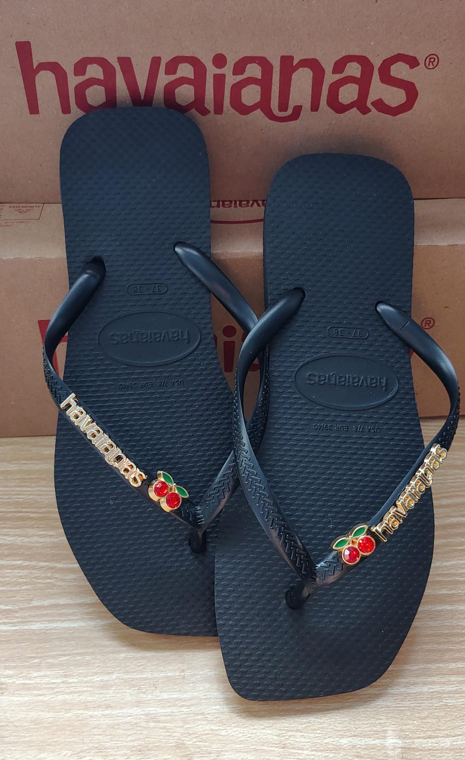 Havaianas Square Pingente Cereja